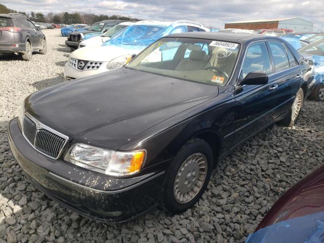 1998 INFINITI Q45 Base