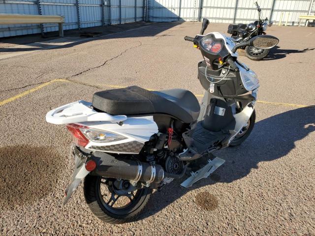 2022 YAMAHA MOTORCYCLE L5YTCKPV9N1141001