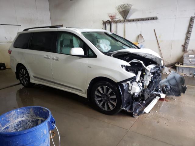 2018 TOYOTA SIENNA XLE - 5TDDZ3DC3JS202777