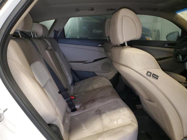 2018 HYUNDAI TUCSON VAL - KM8J33A21JU646358