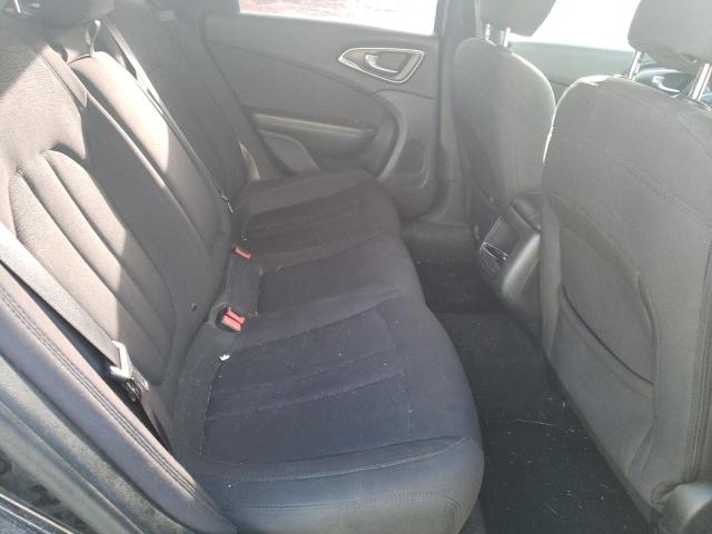 2015 CHRYSLER 200 LX - 1C3CCCFB8FN569581