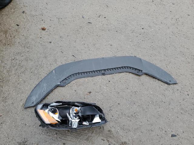 2015 VOLKSWAGEN PASSAT S - 1VWAT7A31FC076246