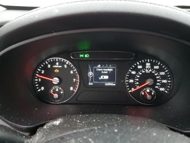 5XYPGDA57GG094703 KIA SORENTO LX