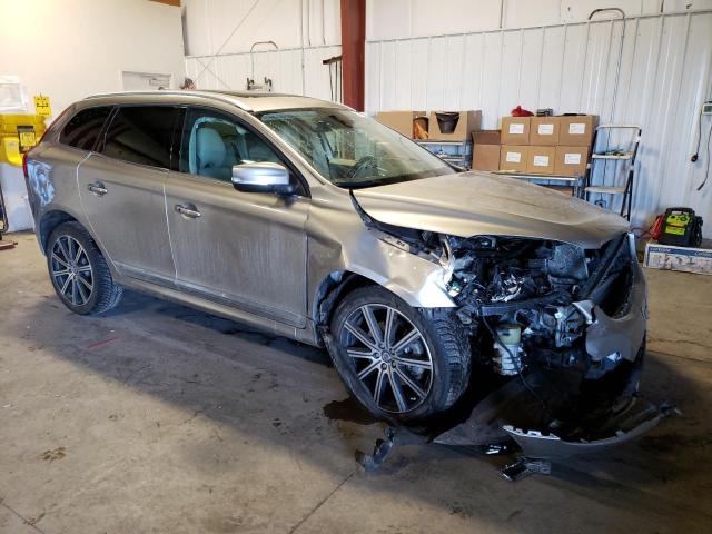 2015 VOLVO XC60 T6 PR - YV4902RK3F2637790
