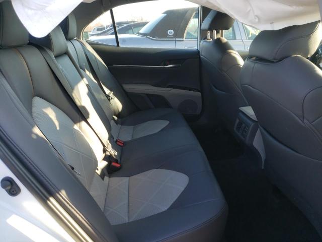 2019 TOYOTA CAMRY L - 4T1B11HK3KU828262
