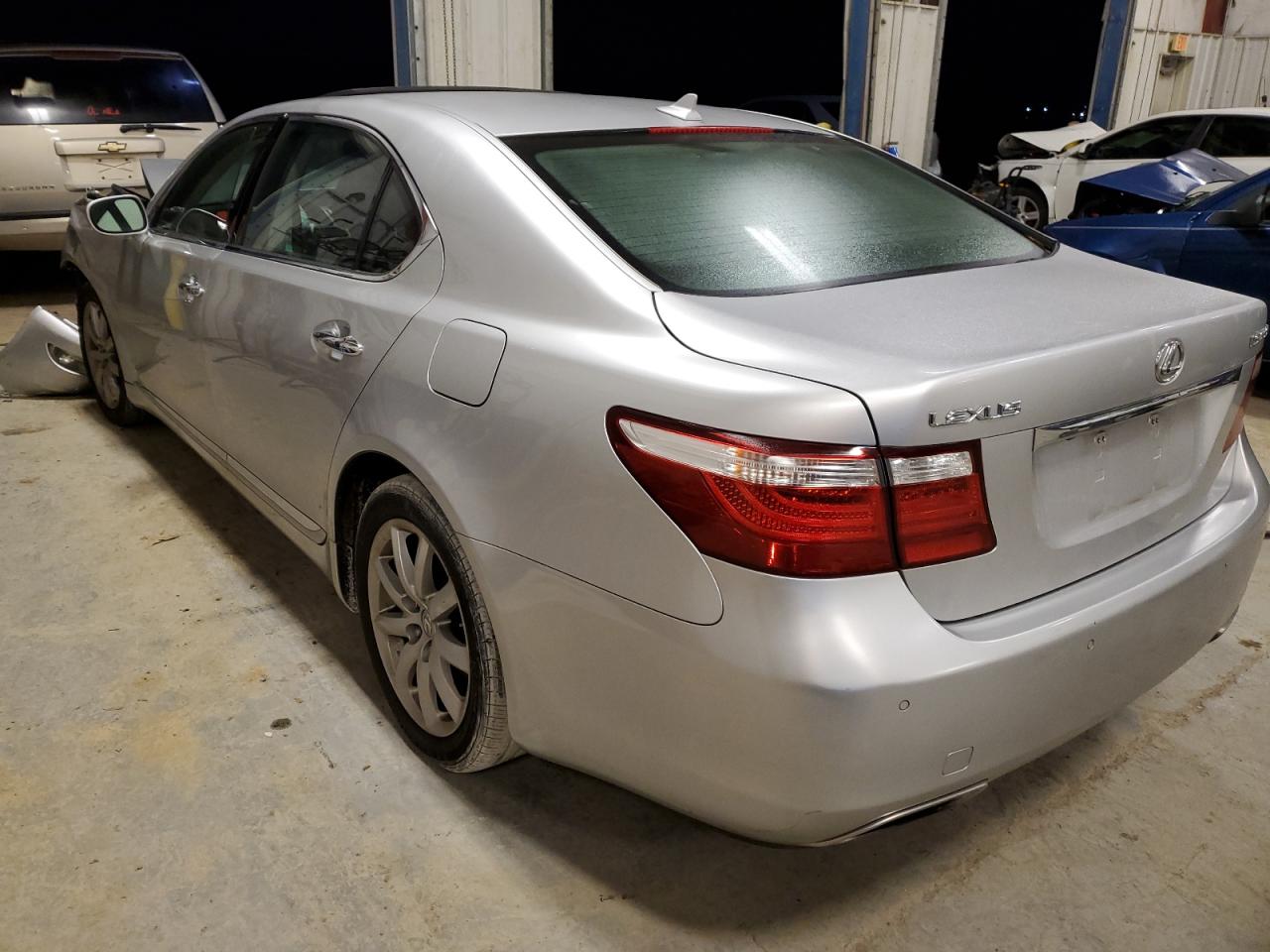 2007 LEXUS LS 460L - JTHGL46F275006810