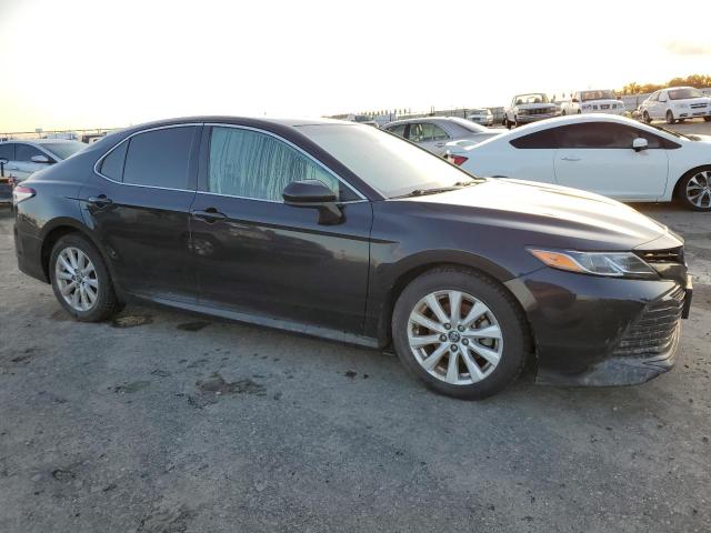 2018 TOYOTA CAMRY L - 4T1B11HK5JU122067