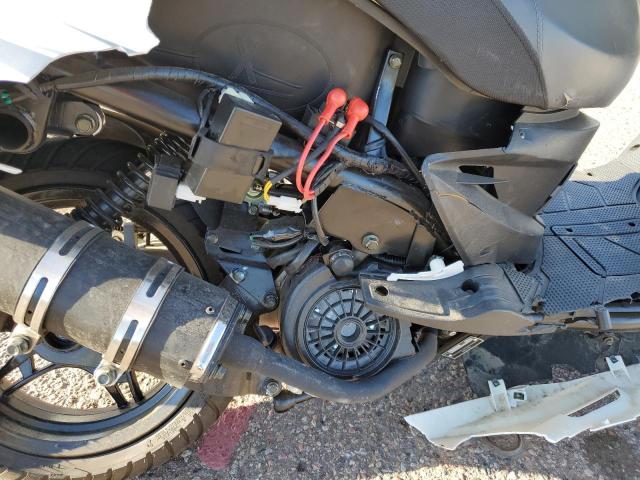2022 YAMAHA MOTORCYCLE L5YTCKPV9N1141001