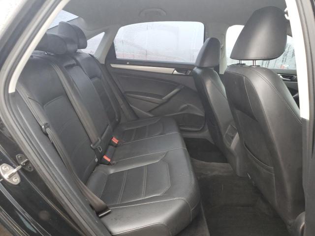 2015 VOLKSWAGEN PASSAT S 1VWAT7A32FC101672
