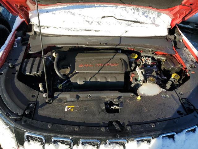3C4NJDBB0JT457310 Jeep Compass Latitude