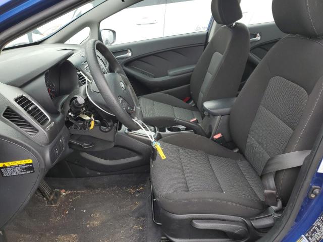 3KPFK4A7XJE211156 KIA FORTE LX