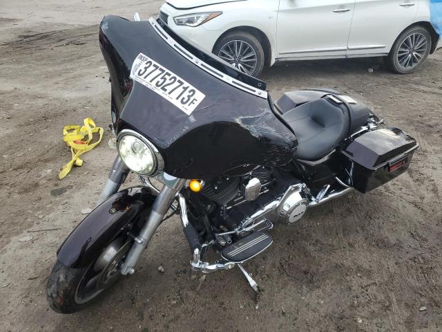 2011 HARLEY-DAVIDSON FLHX - 1HD1KBM16BB664516