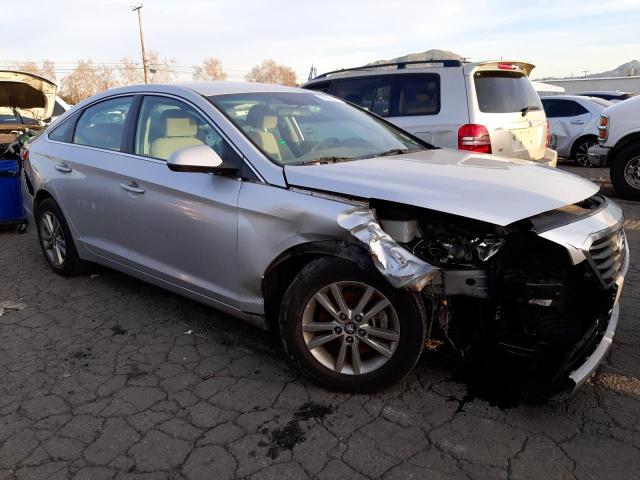 2017 HYUNDAI SONATA SE 5NPE24AF4HH458388