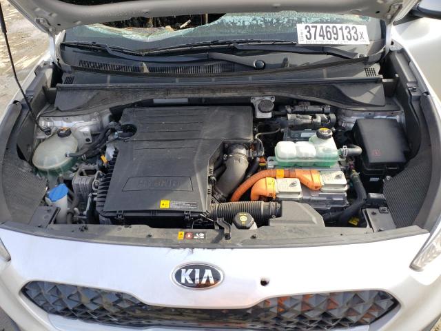 KNDCB3LC1L5396056 KIA NIRO LX