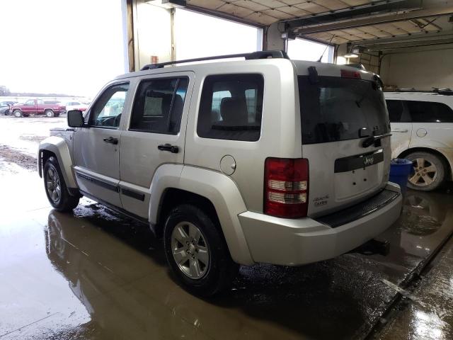 1J8GN28K68W131243 Jeep Liberty