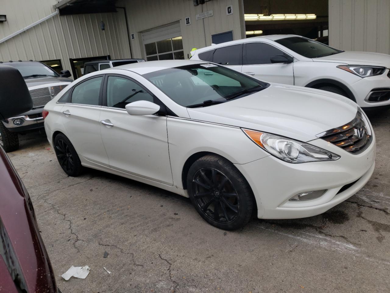 2013 HYUNDAI SONATA SE - 5NPEC4AC7DH627509