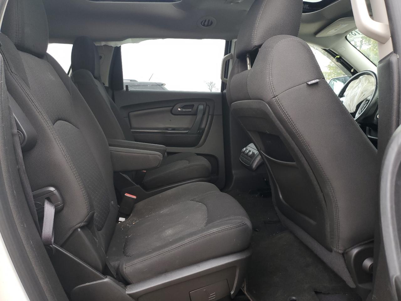 1GNKVGEDXCJ132381 2012 Chevrolet Traverse Lt