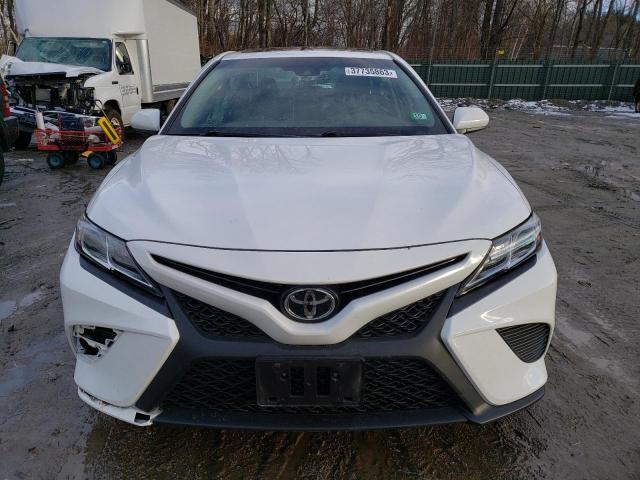 2018 TOYOTA CAMRY L - 4T1B11HKXJU644614