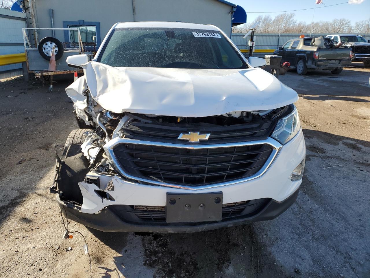 2GNAXUEV3K6215904 2019 Chevrolet Equinox Lt