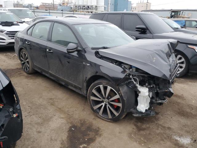 2018 VOLKSWAGEN PASSAT GT - 1VWJM7A37JC026179