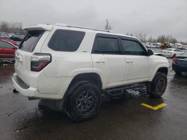 2017 TOYOTA 4RUNNER SR JTEBU5JR8H5432546