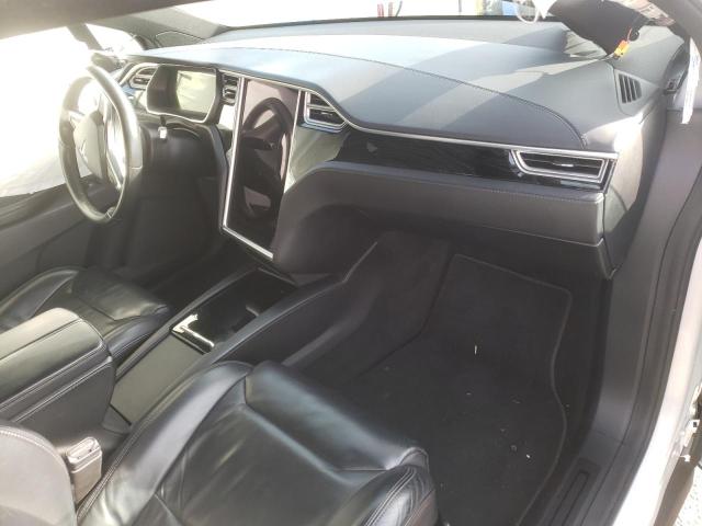 5YJXCBE20GF023835 Tesla MODEL X
