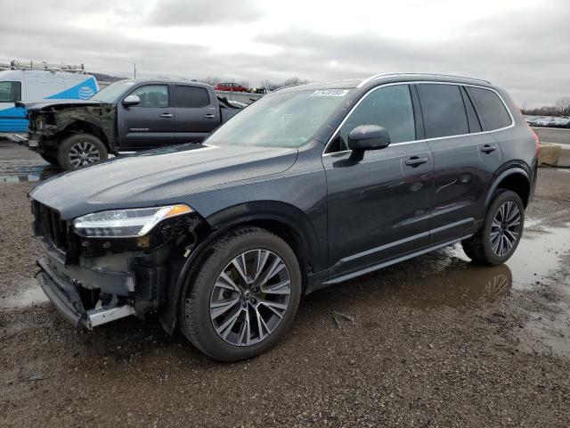 2022 Volvo XC90 T6 Momentum