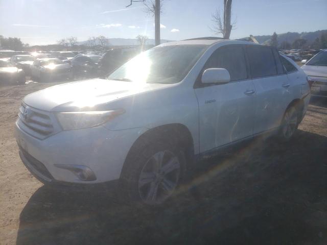 Salvage cars for sale from Copart San Martin, CA: 2013 Toyota Highlander