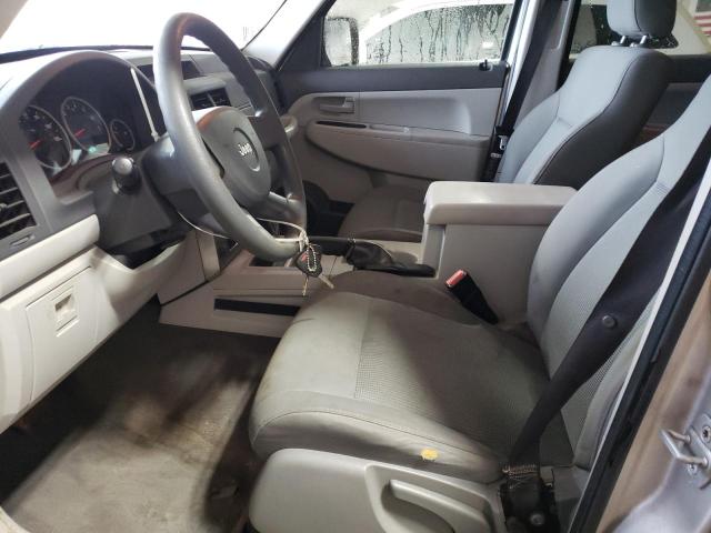 1J8GN28K68W131243 Jeep Liberty