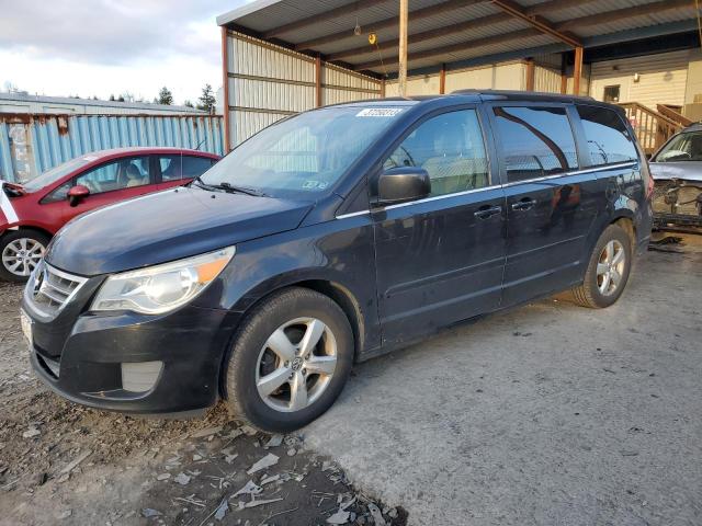 2011 Volkswagen Routan SE