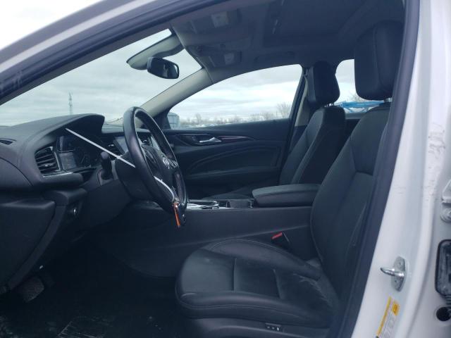 2019 BUICK REGAL ESSE W04GR6SX5K1050188