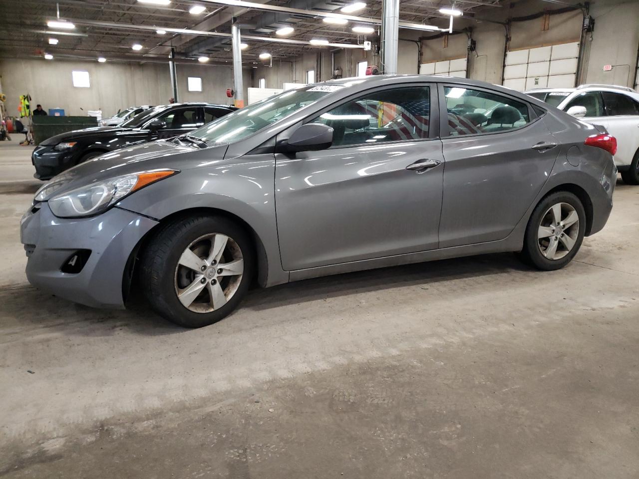 2013 HYUNDAI ELANTRA GLS - 5NPDH4AE1DH322425