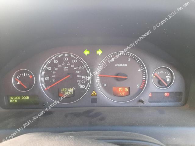 YV1SW714172663130 Volvo V70 D5 Se