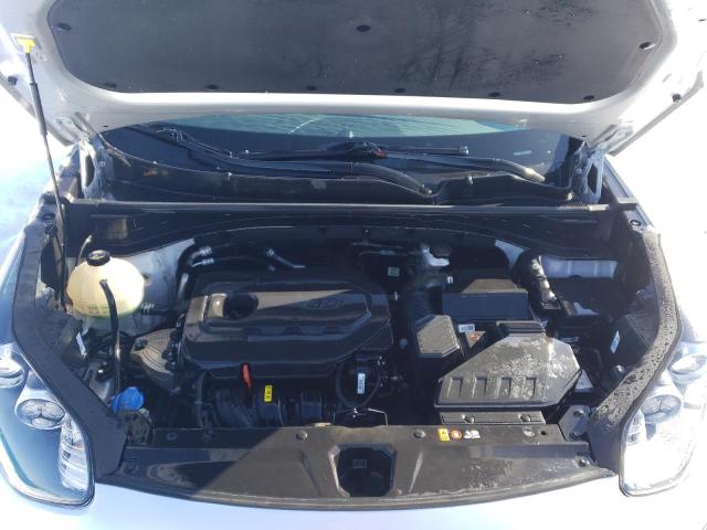 KNDPMCAC0H7208394 KIA Sportage Lx