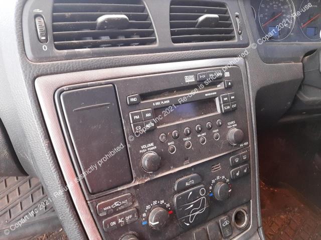 YV1SW714172663130 Volvo V70 D5 Se
