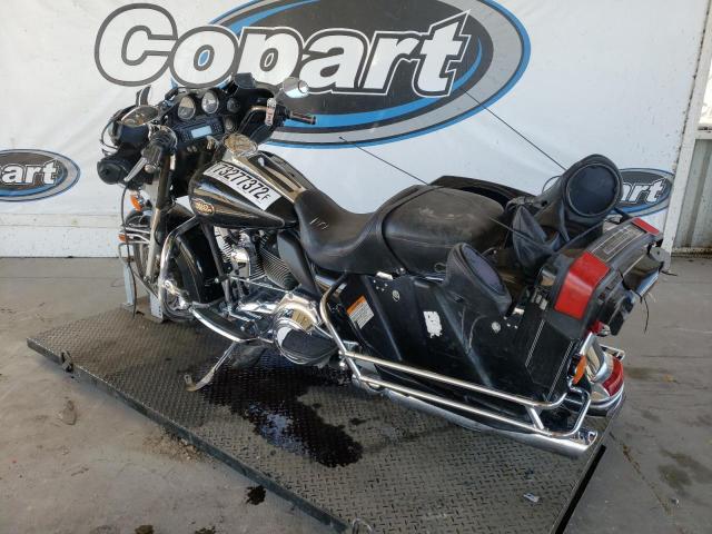 2012 HARLEY-DAVIDSON FLHTCU ULT - 1HD1FCM18CB619427