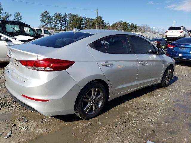 2017 HYUNDAI UK 5NPD84LF1HH055203