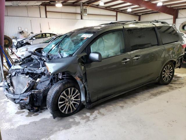 Salvage cars for sale from Copart Chambersburg, PA: 2020 Toyota Sienna XLE