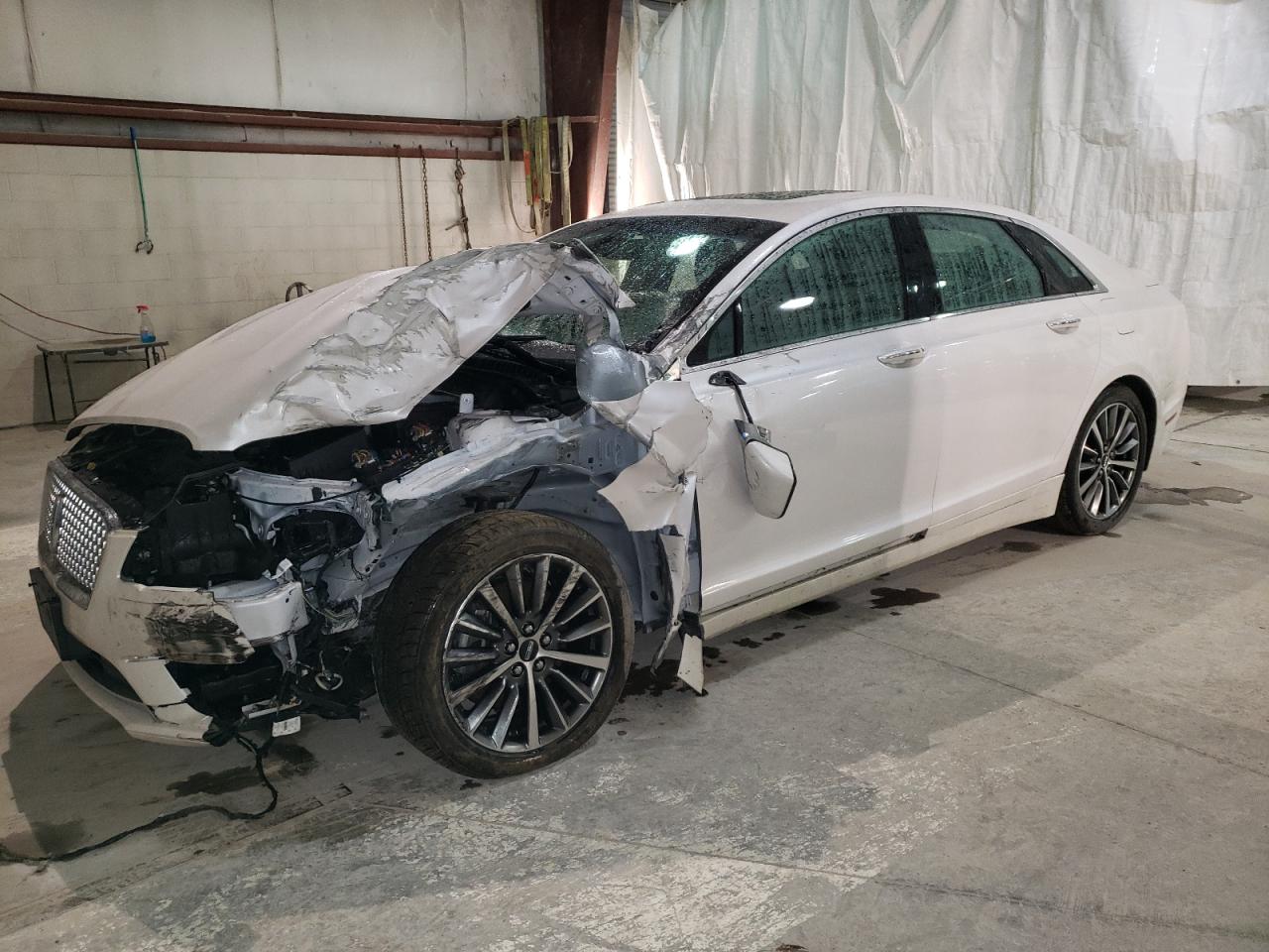 2018 LINCOLN MKZ SELECT - 3LN6L5***********