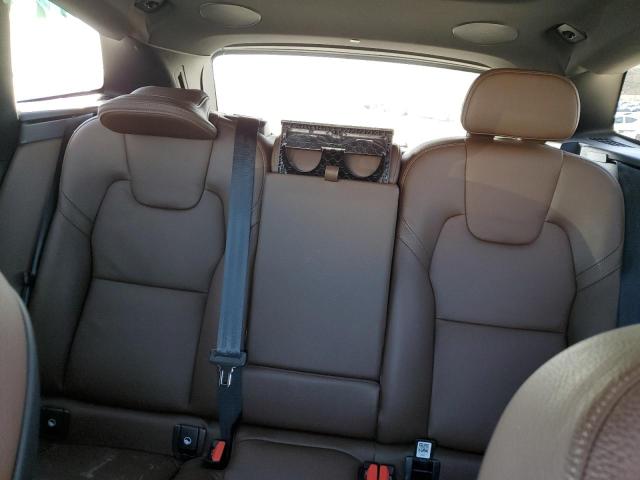 2022 VOLVO XC60 B5 MO YV4L12RK7N1972834