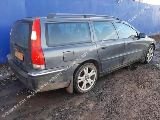 YV1SW714172663130 Volvo V70 D5 Se