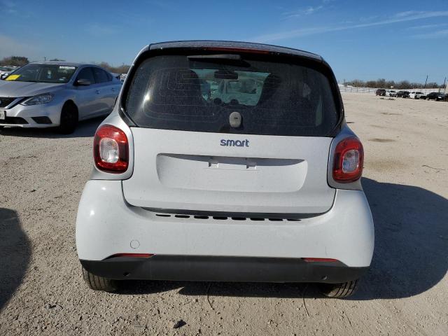 VIN WMEFJ5DAXHK168267 2017 Smart Fortwo no.6