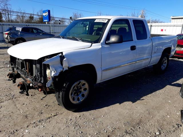 Salvage cars for sale from Copart Walton, KY: 2005 GMC New Sierra K1500