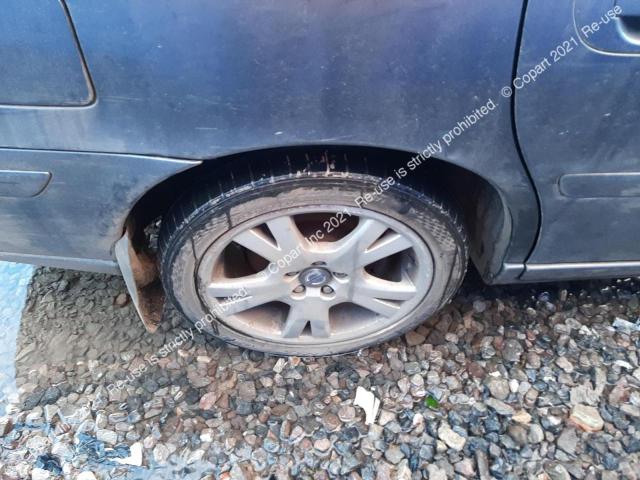YV1SW714172663130 Volvo V70 D5 Se