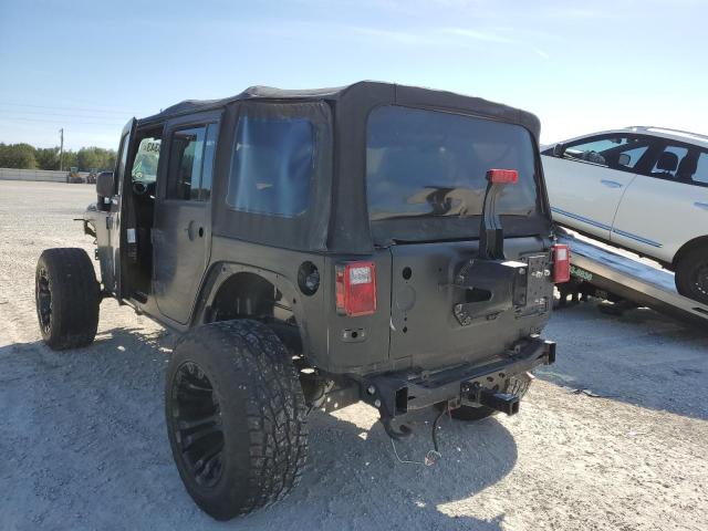 1C4BJWEG5DL568294 Jeep Wrangler Unlimited Sahara