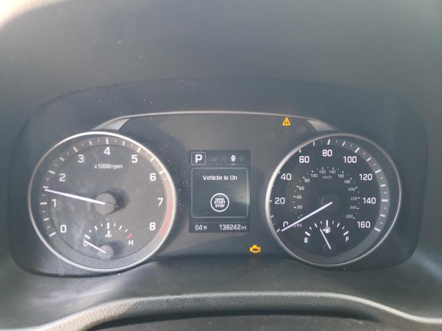 2017 HYUNDAI UK 5NPD84LF1HH055203