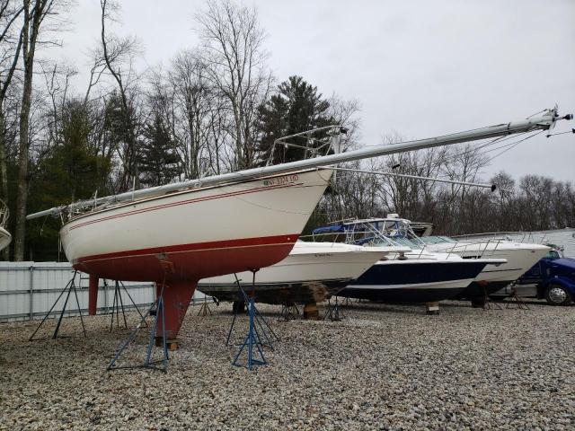 Salvage boats for sale at Warren, MA auction: 1983 Pear P-34