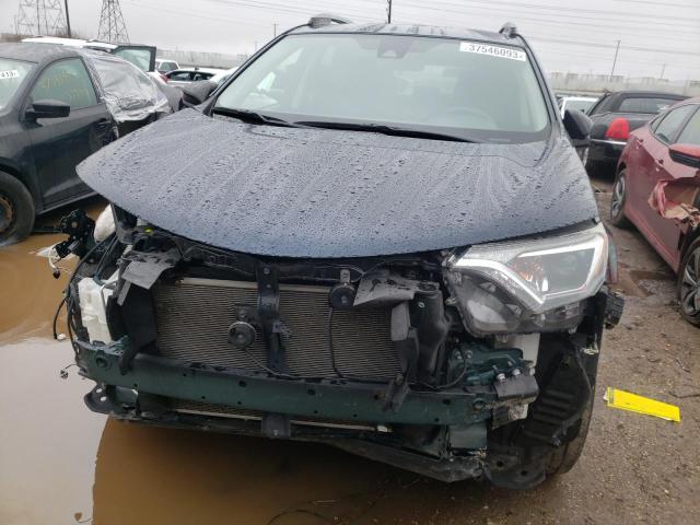 2017 TOYOTA RAV4 LE JTMZFREV5HJ130473