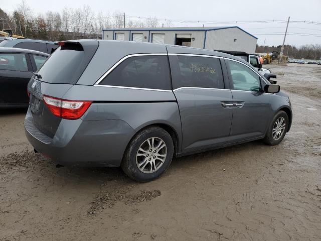 VIN 5FNRL5H68DB057574 2013 HONDA ODYSSEY no.3