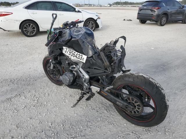 2018 KAWASAKI ZR900 - JKAZR2B1XJA004898